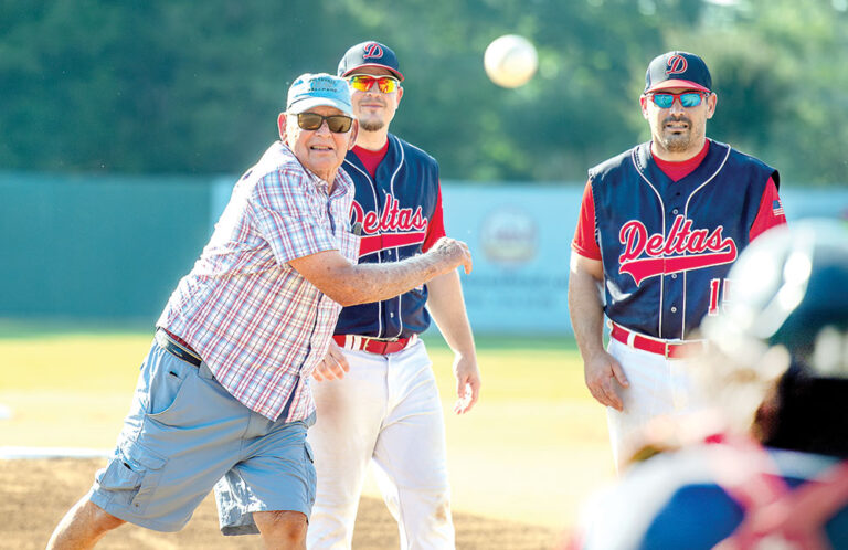 Deltaville Deltas blank Avalanche, falls to Chesapeake Sharks